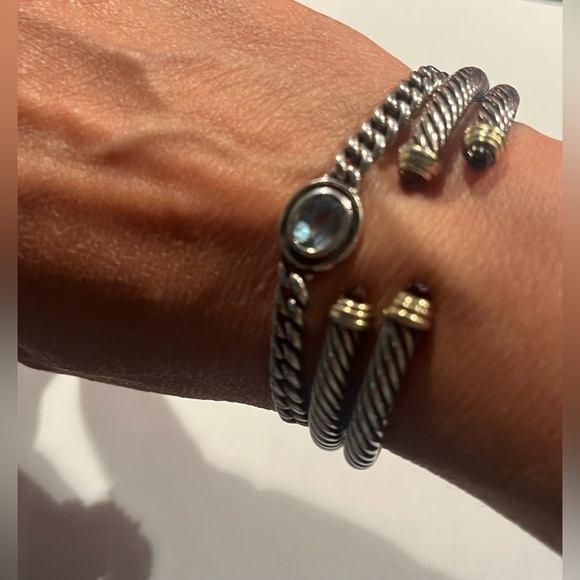 Sterling Silver Chain Bracelet with Blue Topaz Stone - 7.5 inches long - Picture 4 of 4